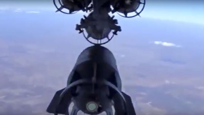 L'armée de l'air russe a récemment massivement bombardé des sites de l'État islamique dans les provinces de Raqqa, Alep, Idlib et Daïr az Zour.