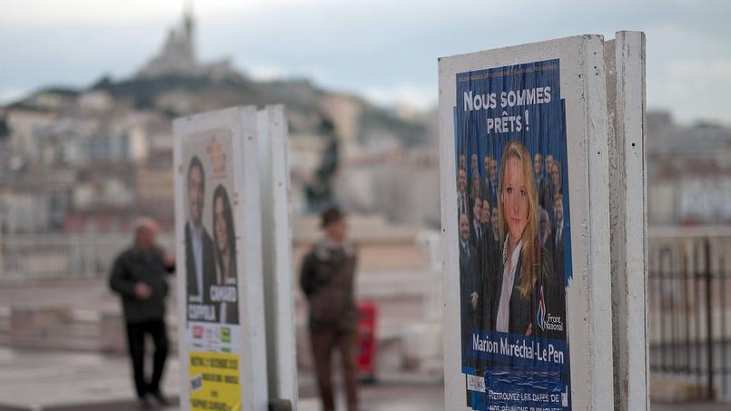 Affiches de campagne des élections régionales en PACA