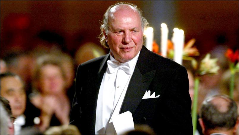 Imre Kertész est mort à l'âge de 86 ans, à l'aube à son domicile de Budapest des suites d'une longue maladie.