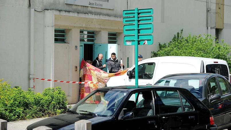 L'école devant laquelle a éclaté lundi matin une fusillade à Grenoble.