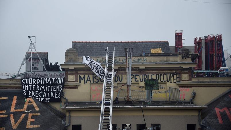 La «Maison du peuple» évacuée vendredi matin par le Raid après 12 jours d'occupation.