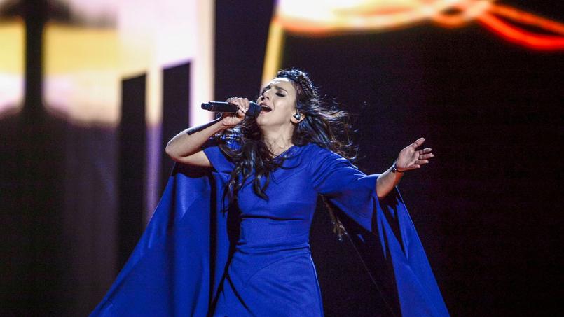 Dans «1944», la chanteuse Jamala, Tatare de Crimée, évoque la déportation de son peuple par les autorités soviétiques lors de la Seconde guerre mondiale.