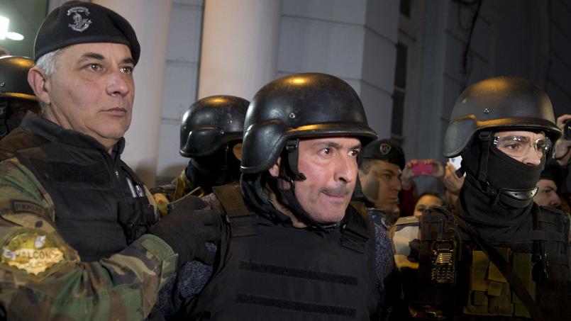 Jose Lopez, lors de son arrestation près d'un monastère de la ville de General Rodriguez dans la province de Buenos Aires.