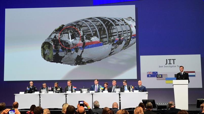 Une équipe internationale a présenté mercredi aux Pays-Bas les premiers résultats de son enquête pénale sur l'affaire du vol MH17 de la Malaysia Airlines, abattu le 17 juillet 2014 dans l'est de l'Ukraine et dont les 298 occupants ont été tués.