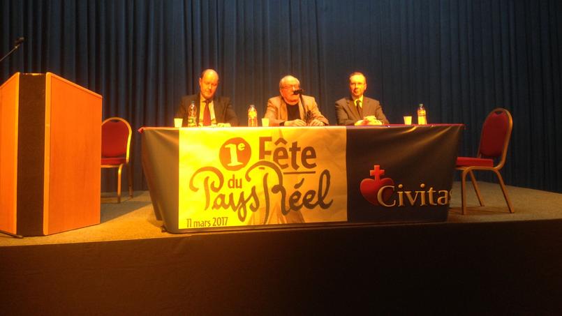 Avec Jean-Marie Le Pen, les catholiques intégristes de Civitas célèbrent le «pays réel»