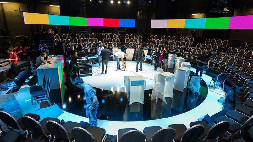 Le Figaro suit en live le débat de la présidentielle diffusé sur BFMTv et Cnews. Au Front national chez les Républicains au PS et dans tous les autres partis les échanges entre les participants sont scrutés