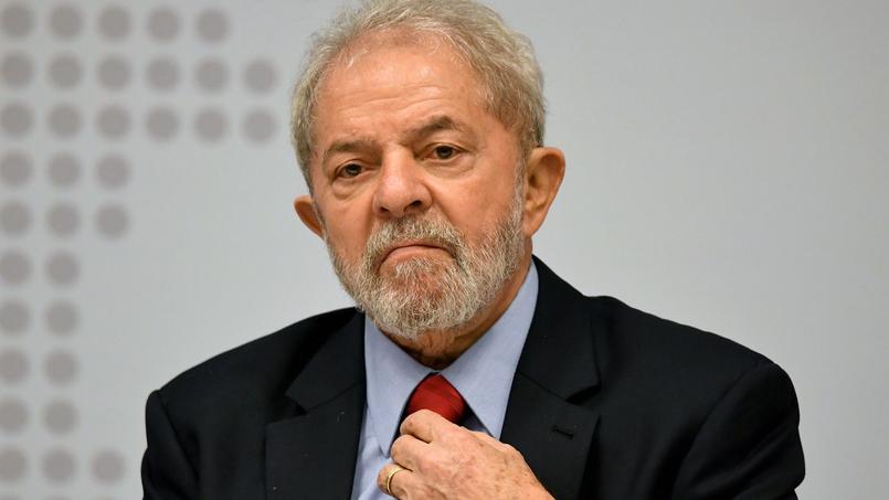 Brésil : l'ancien président Lula condamné à 9 ans et demi de prison Brésil : l'ancien président Lula condamné à 9 ans et demi de prison