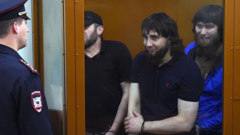 Zaour Dadaïev (au centre) a écopé de vingt ans de réclusion pour avoir tiré quatre balles sur l'opposant Boris Nemtsov.