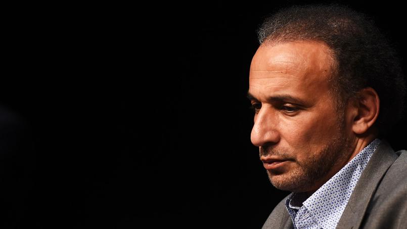 Tariq Ramadan pr&eacute;sent&eacute; &agrave; un juge en vue de sa mise en examen