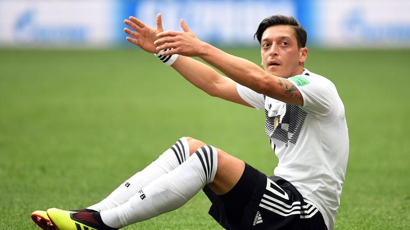 La Turquie salue le départ d'Özil de la sélection allemande