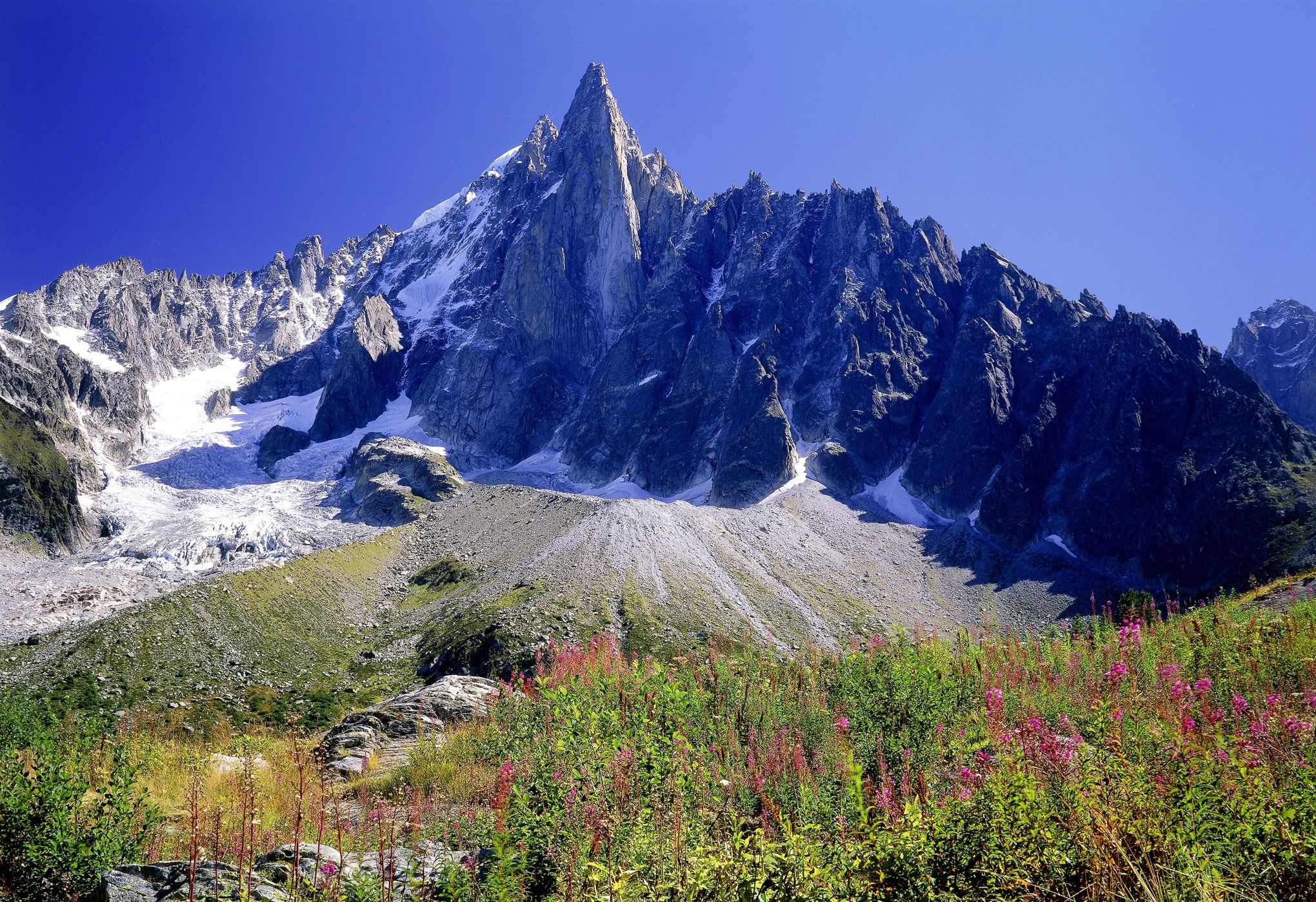 1990 Christophe Profit dans la face ouest des Drus