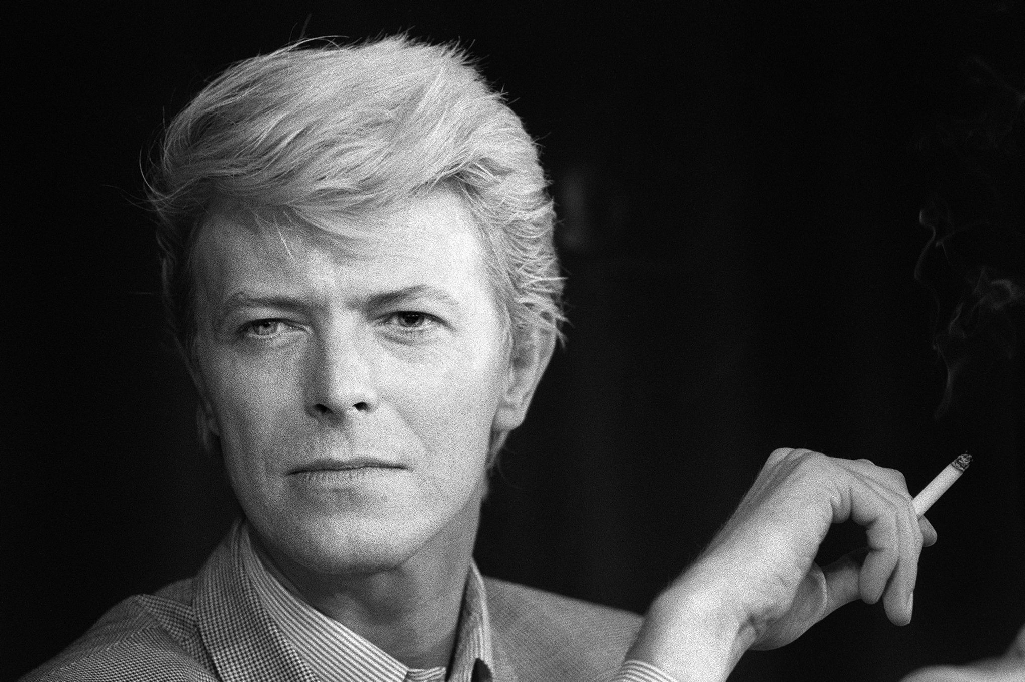 quel chanteur britannique interprete «let s dance» en 1983