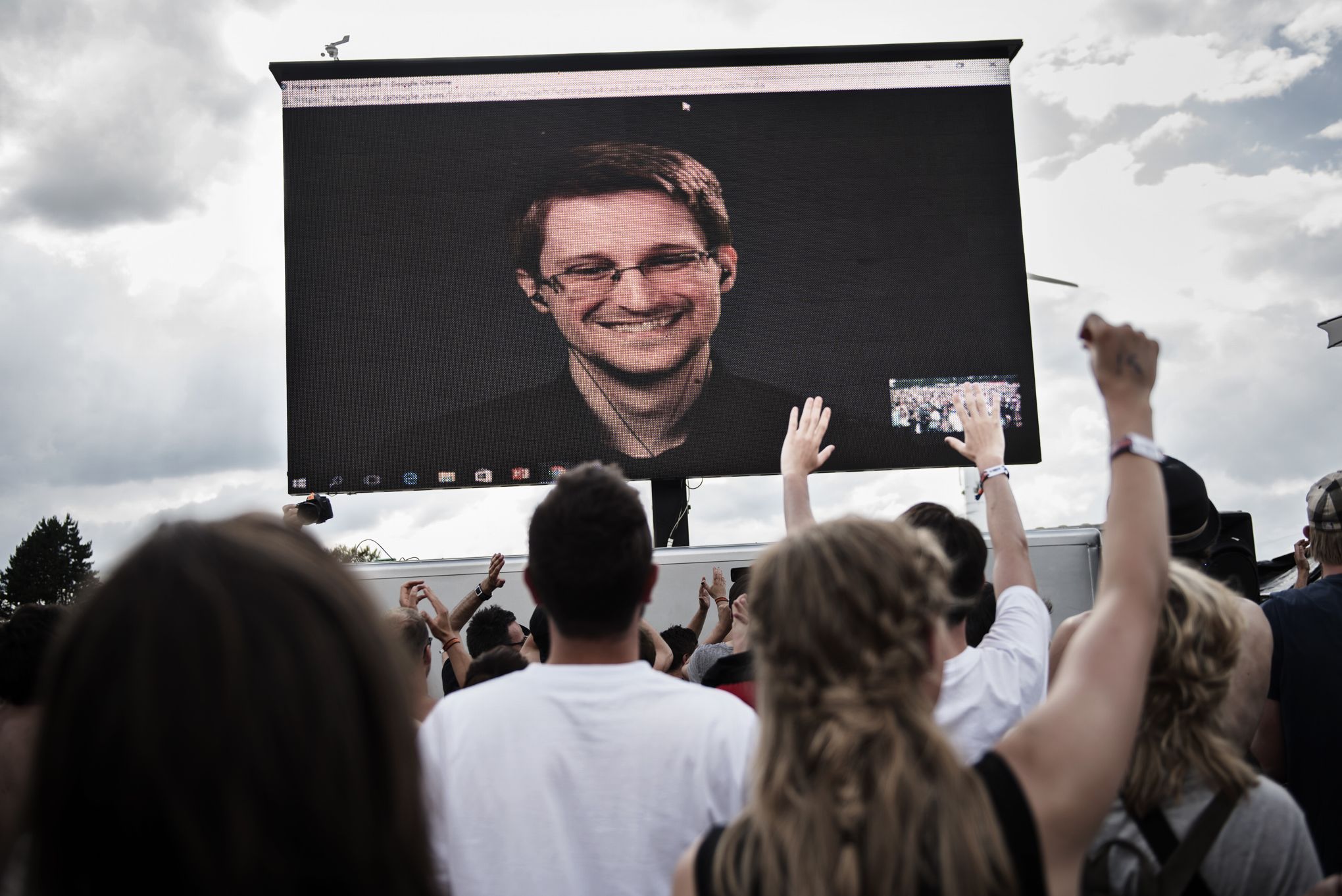 Qubes, le système d'exploitation ultra-sécurisé soutenu par Edward Snowden - Le Figaro