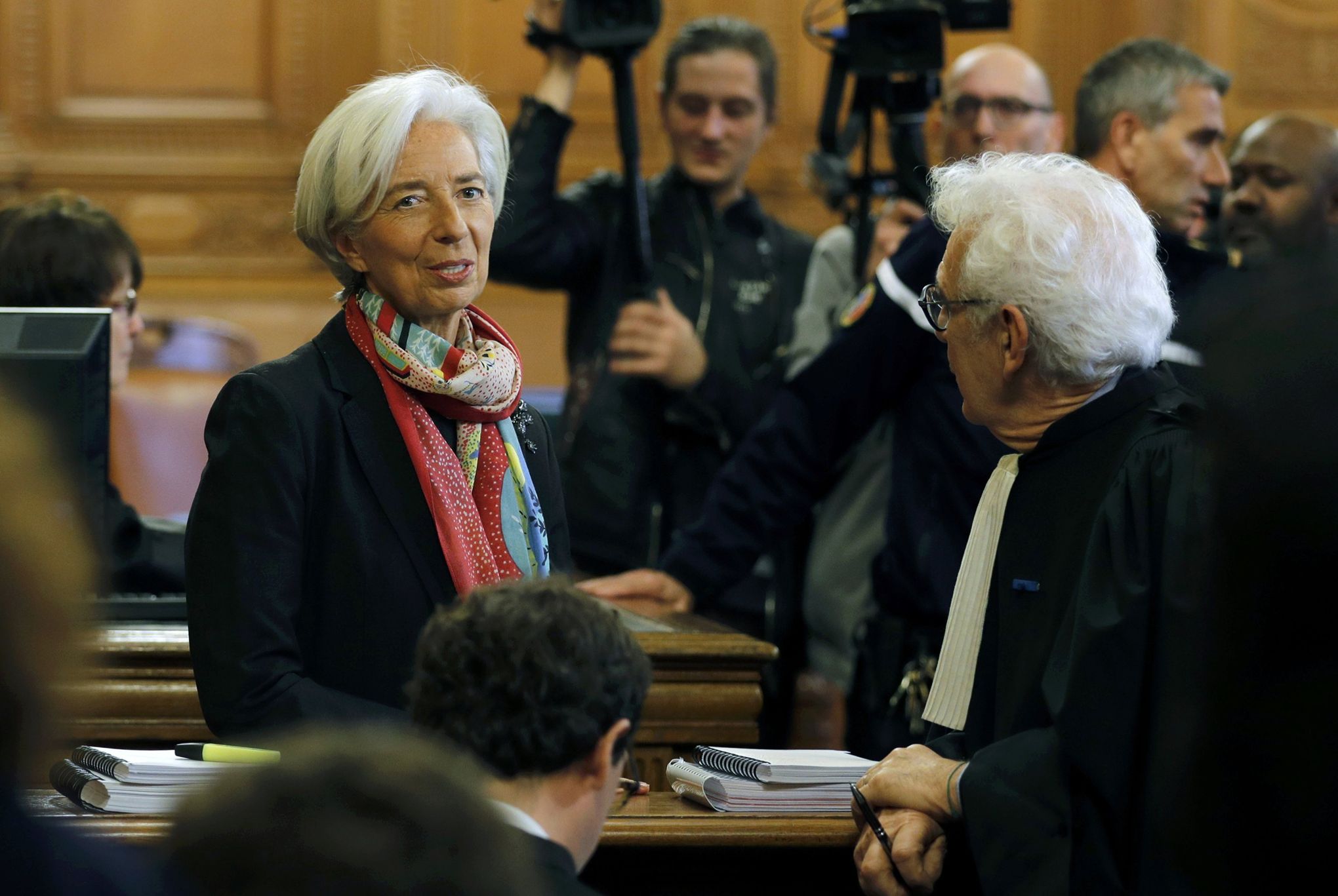 Jean-christophe Lagarde Est Il Le Fils De Christine Lagarde Affaire Tapie : Christine Lagarde déclarée coupable de «négligence»
