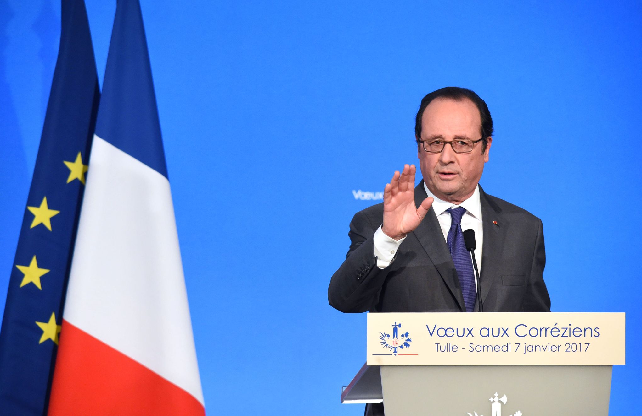 Hollande à Tulle : l'émotion et la mise en garde avant la présidentielle - Le Figaro