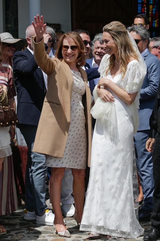 Photos Le Mariage De Laura Smet Et De Rapha L Lancrey Javal