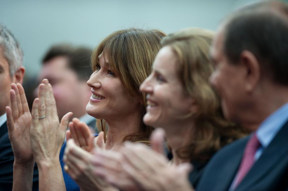 Pour Carla Bruni Sarkozy sa photo nue n est pas comparable à celle de