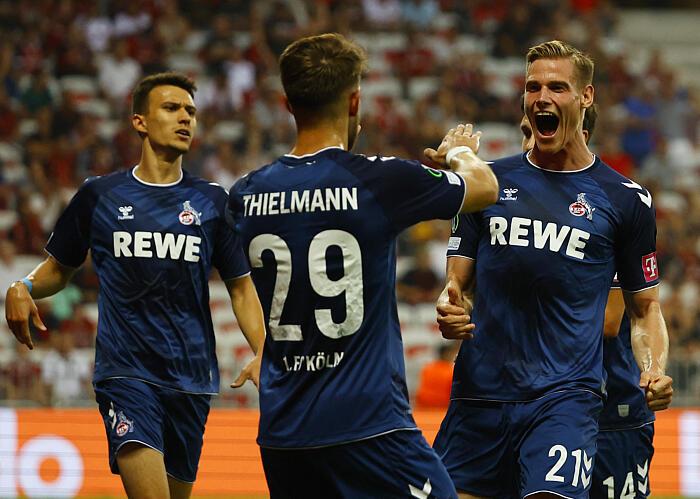 Nice-Cologne : après de violents incidents dans le stade, les Aiglons concèdent le match nul