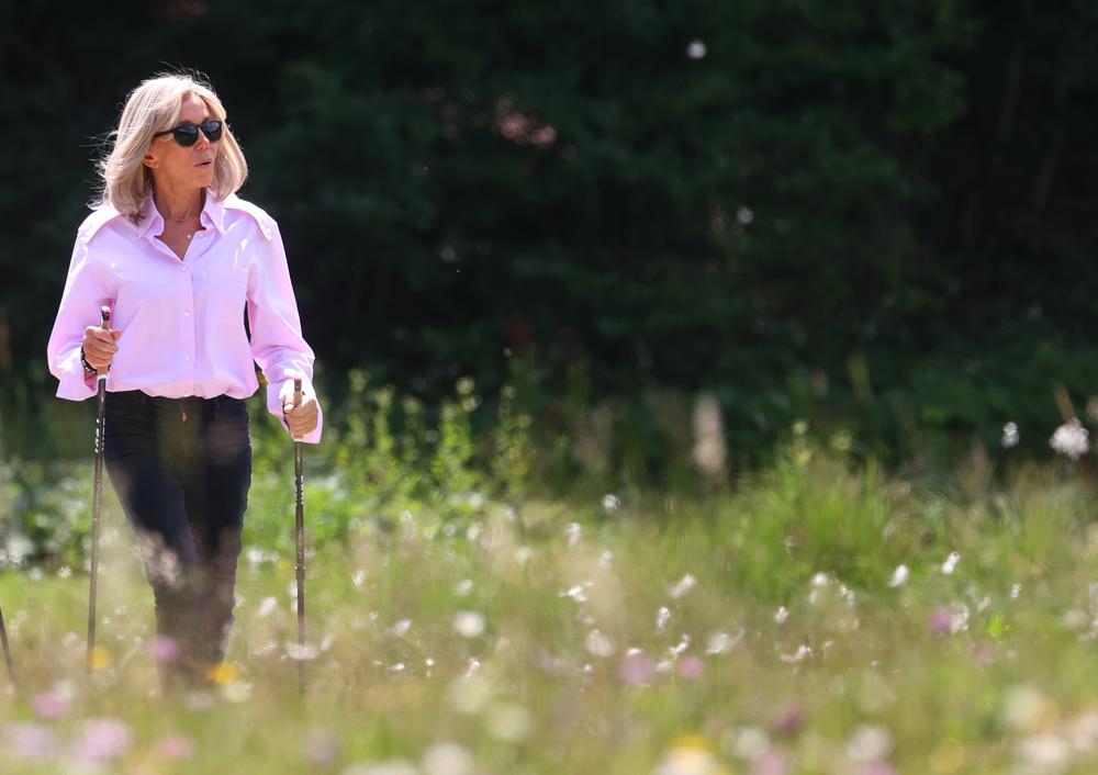 Brigitte Macron, 70 Ans, Une Première Dame Pas Comme Les Autres En 50 ...