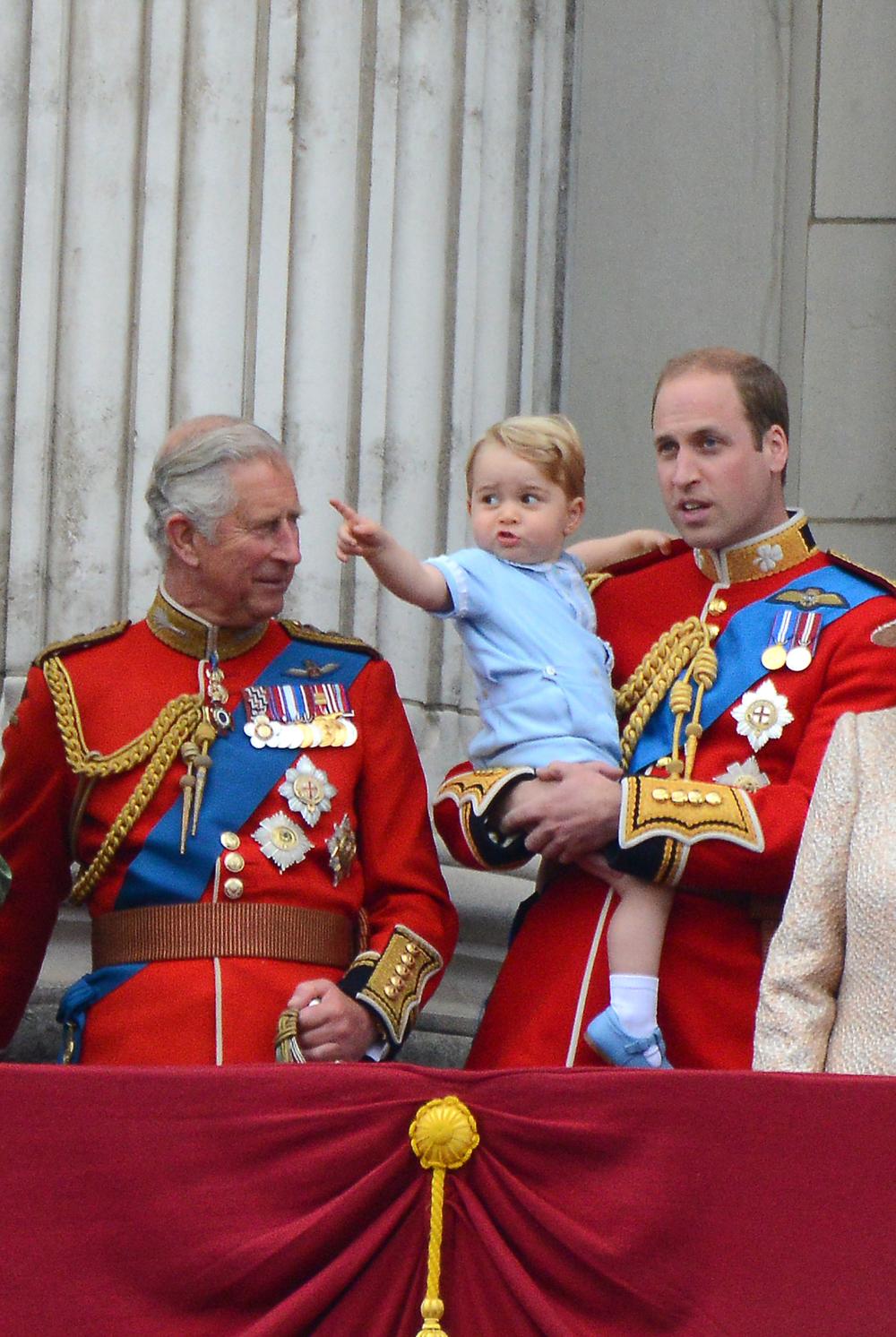 en-photos-le-prince-george-10-ans-sa-vie-son-uvre