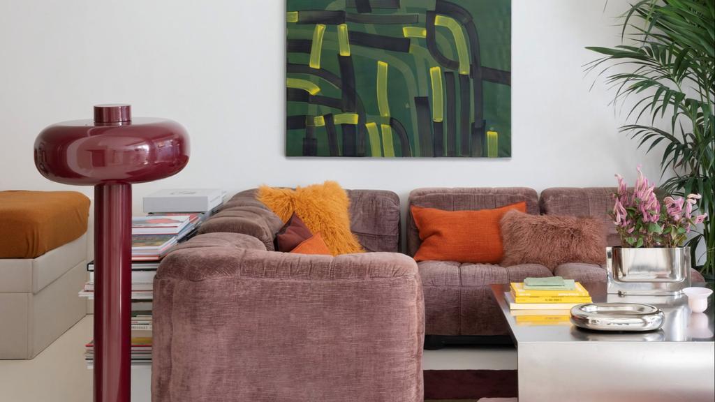 Avant / Après : l’impressionnante transformation d’un atelier d’artiste froid en chaleureuse maison de ville