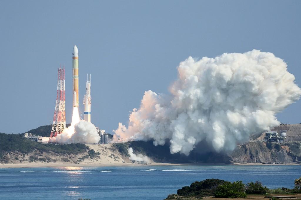 Japon: incendie important sur un site de test de lancements de fusées