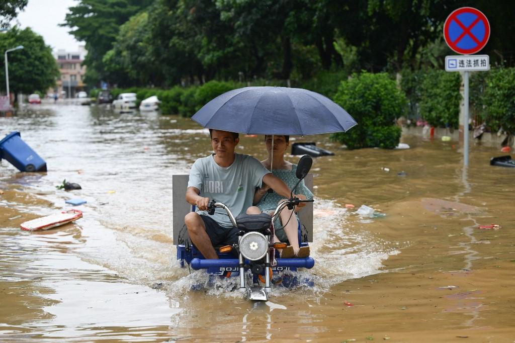 Plus de 80.000 personnes évacuées après des inondations dans le sud-ouest de la Chine