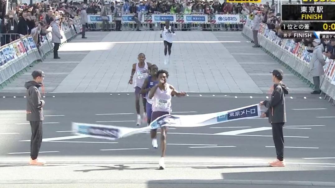 Athlétisme : l'Éthiopien Takele remporte au sprint le marathon de Tokyo devant deux adversaires