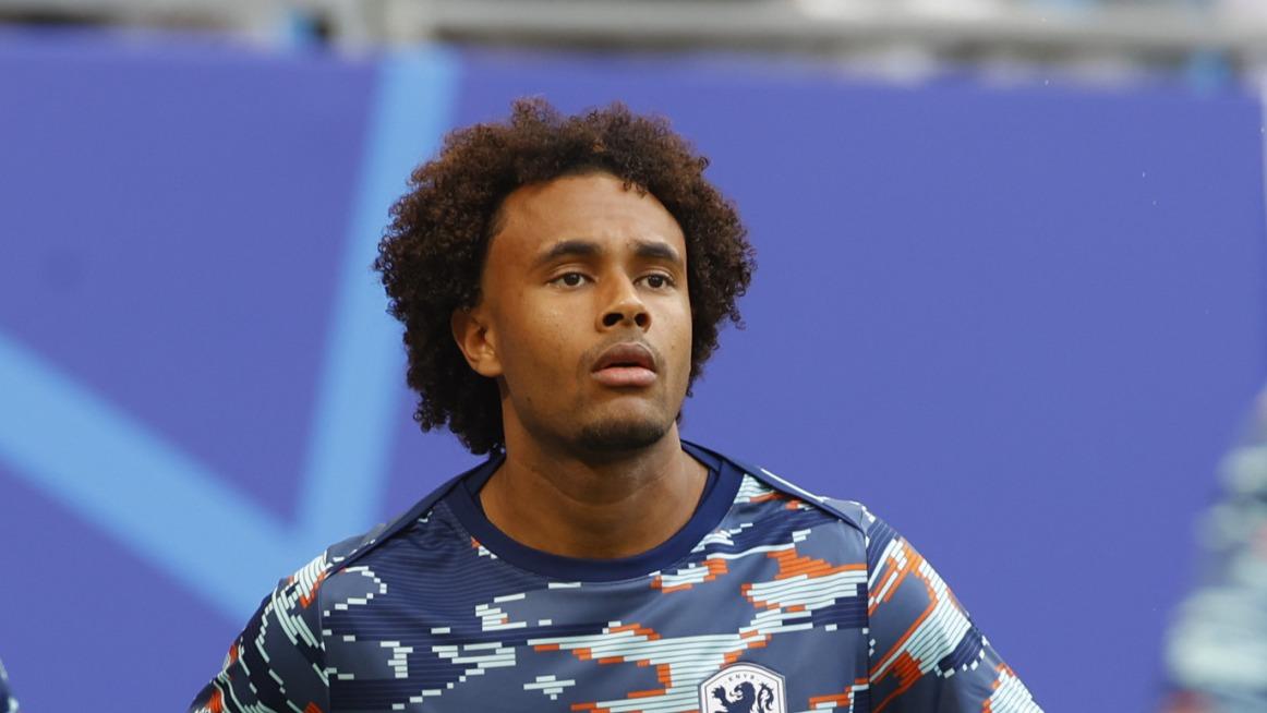 Mercato : l'attaquant Joshua Zirkzee signe à Manchester United