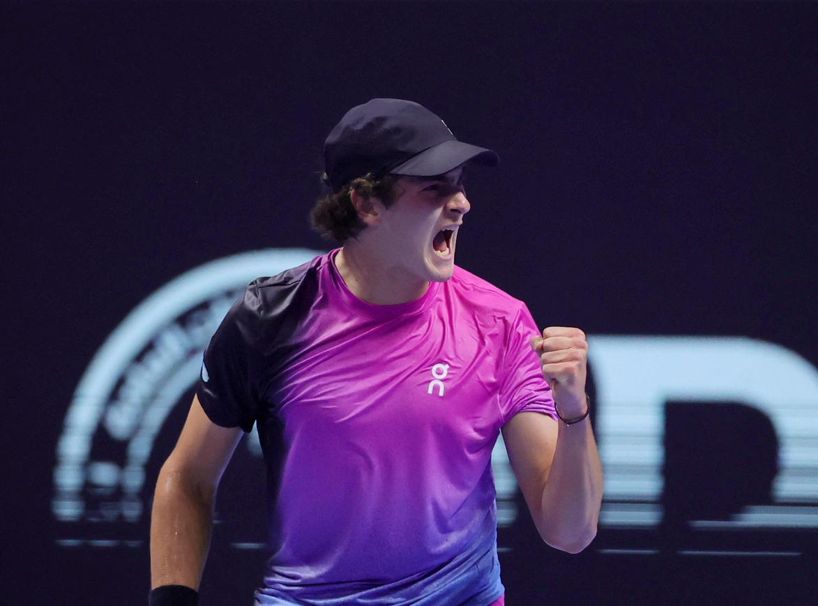 Tennis : le Brésilien Joao Fonseca vainqueur du tournoi NextGen