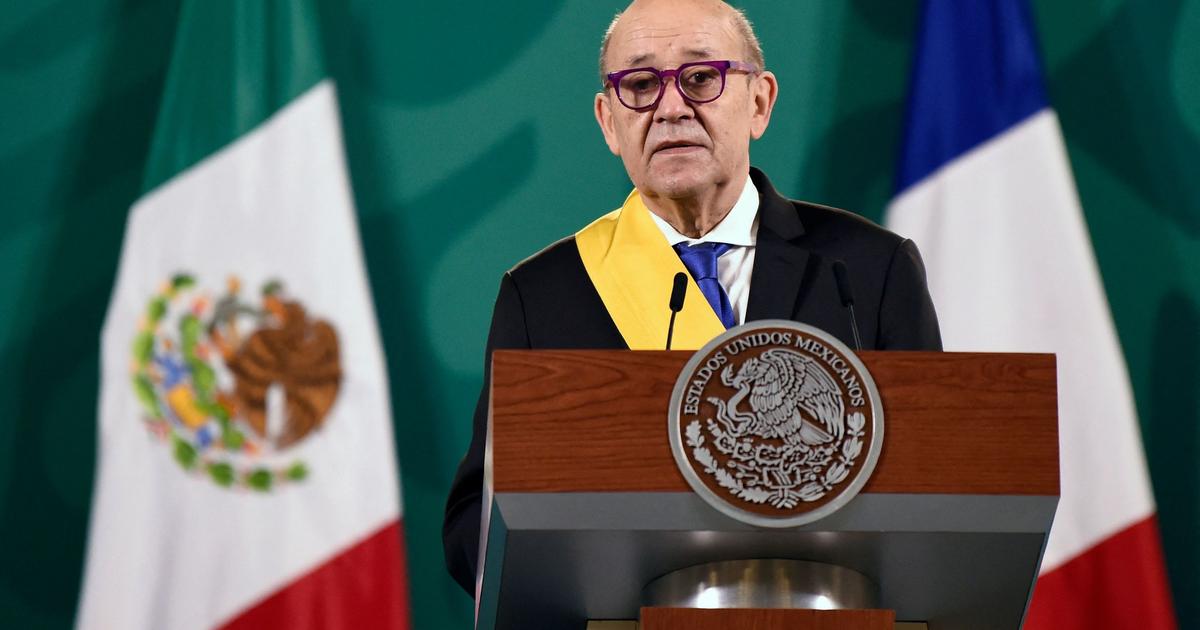 Le Drian condecorado en México, las relaciones lucen bien