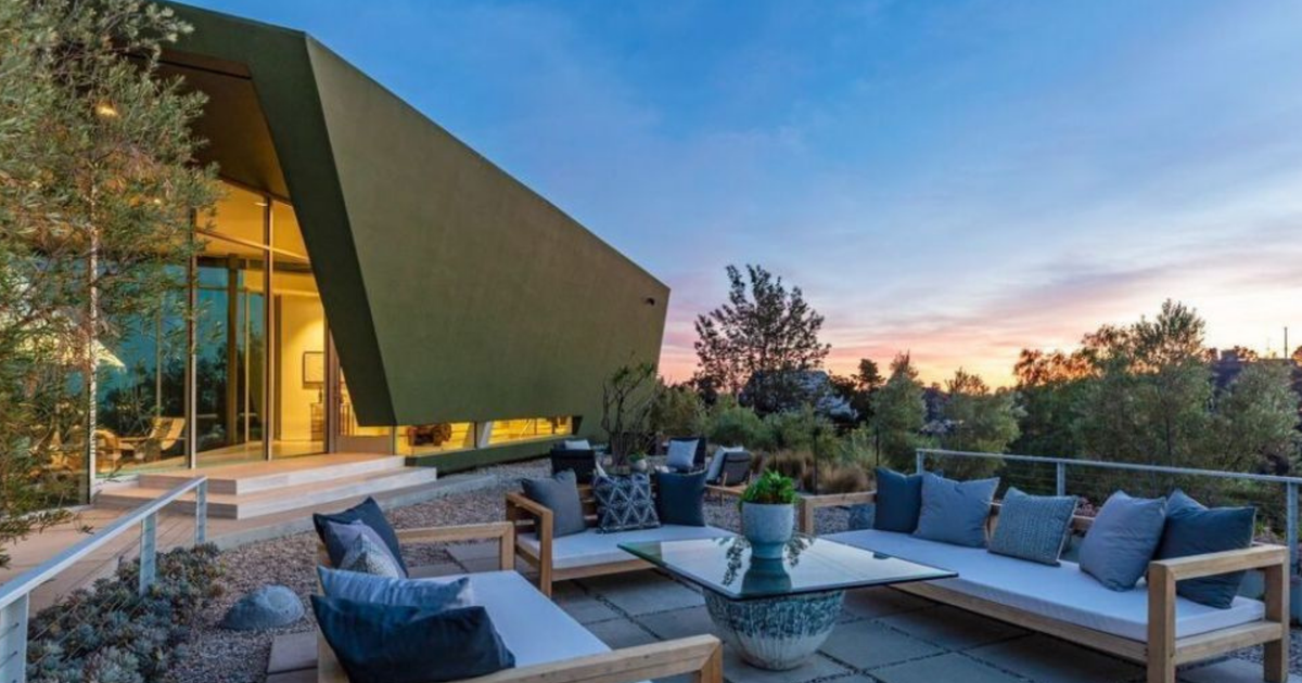Pharrell Williams’ fabulous villa with stunning views of the Los Angeles Canyon