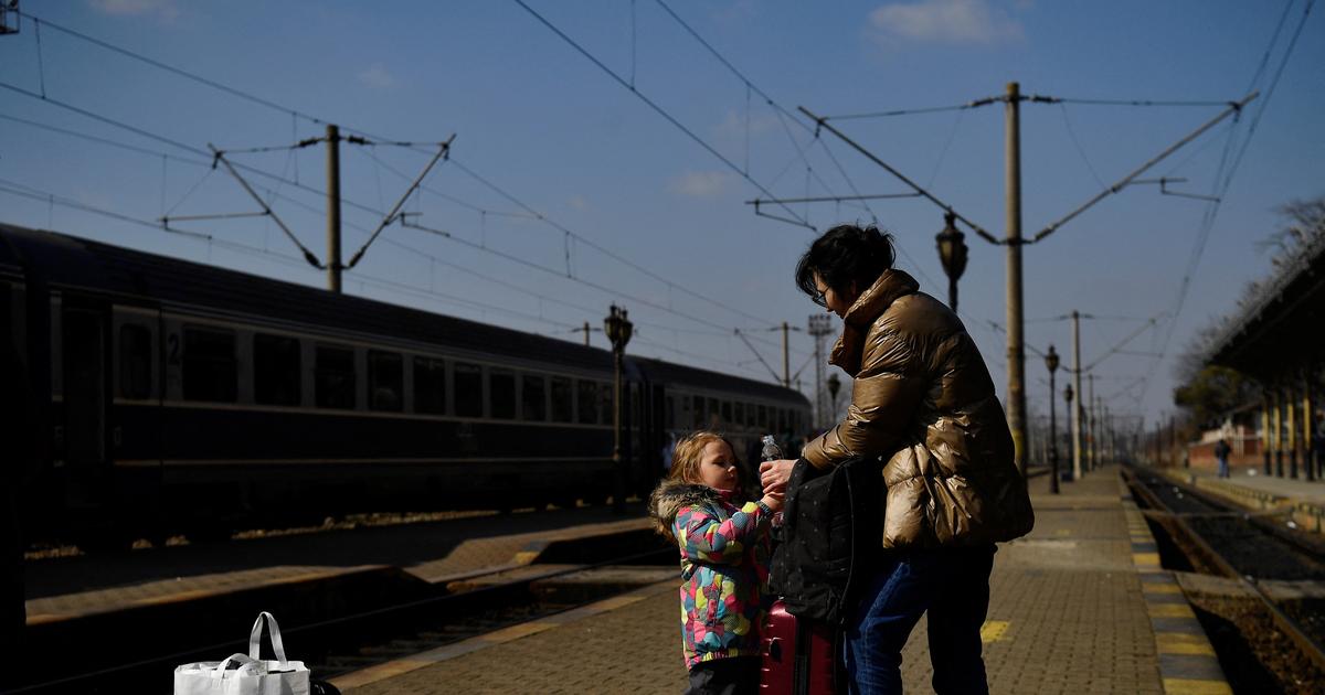 Guerre en ukraine : une mère écrit son numéro de téléphone sur le dos de sa fille de peur d'être séparée d'elle