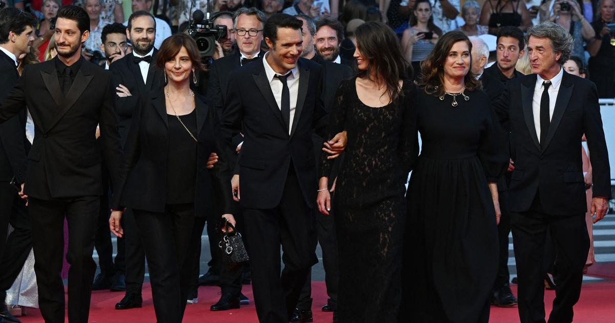 Nicolas Bedos et son actrice Marine Vacth, la tendre mascarade sur le tapis rouge de Cannes