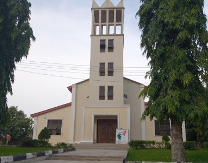 Bei einem Angriff auf eine Kirche in Nigeria sind zahlreiche Gläubige getötet worden