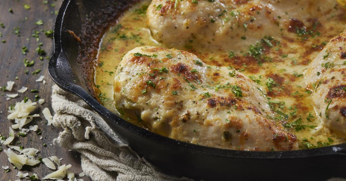 Poulet Fermier D'Auvergne Au Cantal Et Bleu D'Auvergne