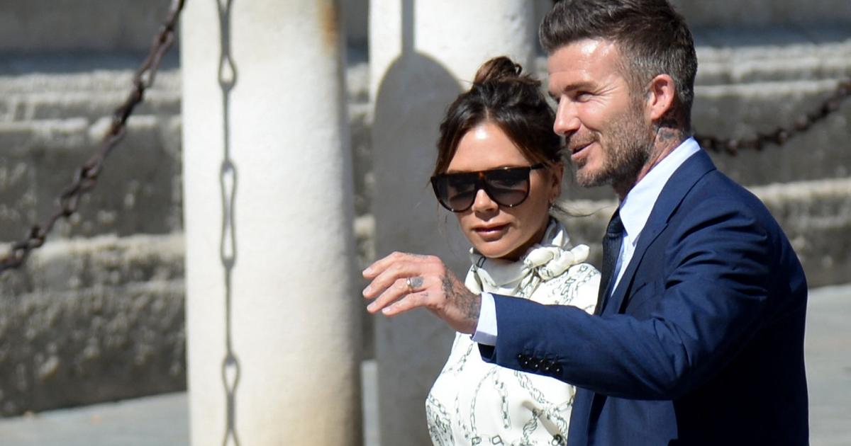 À Venise, David et Victoria Beckham fêtent leurs 23 ans de mariage en tenues jaunes assorties