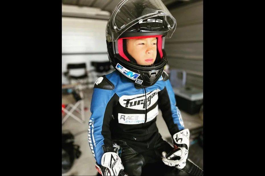 Matisse Bellon, motociclista francese di otto anni, muore dopo un incidente