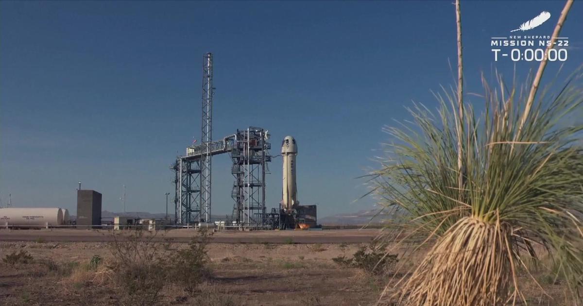 Blue Origin enviou o primeiro egípcio e o primeiro português ao espaço