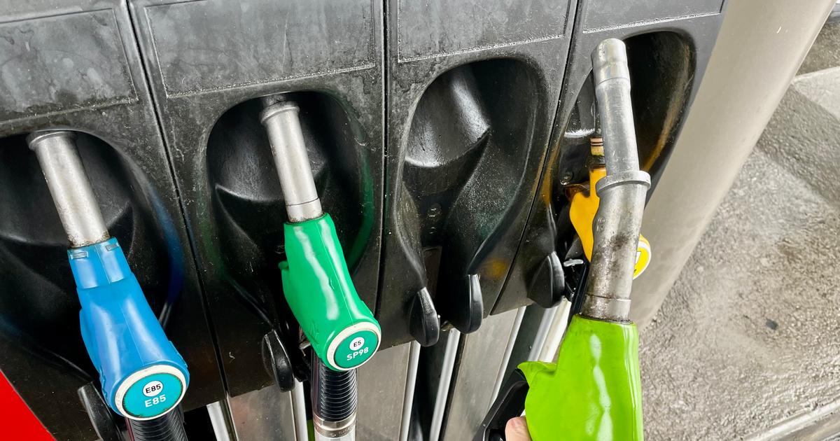 Carburants : les prix à la pompe poursuivent leur baisse
