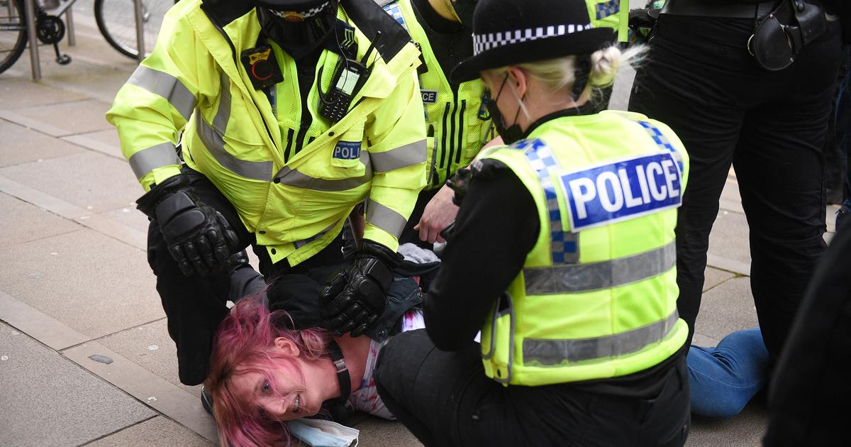 Royaume-Uni : l'ampleur «inquiétante» des fouilles à nu de mineurs par la police de Londres