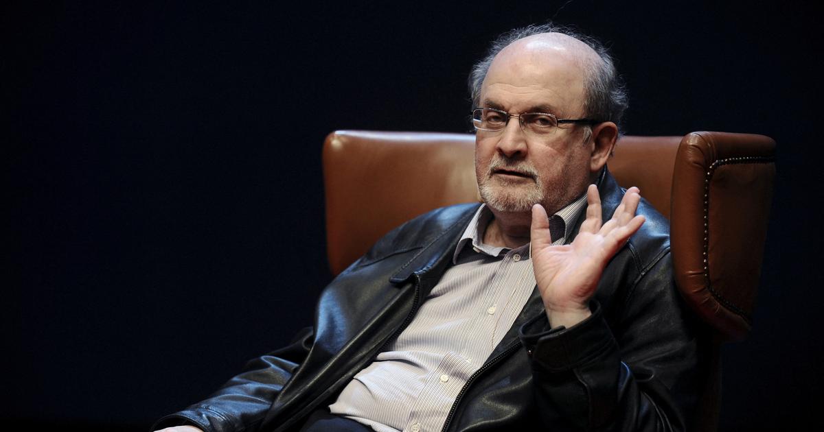 Salman Rushdie poignardé : son agresseur félicité par la presse iranienne