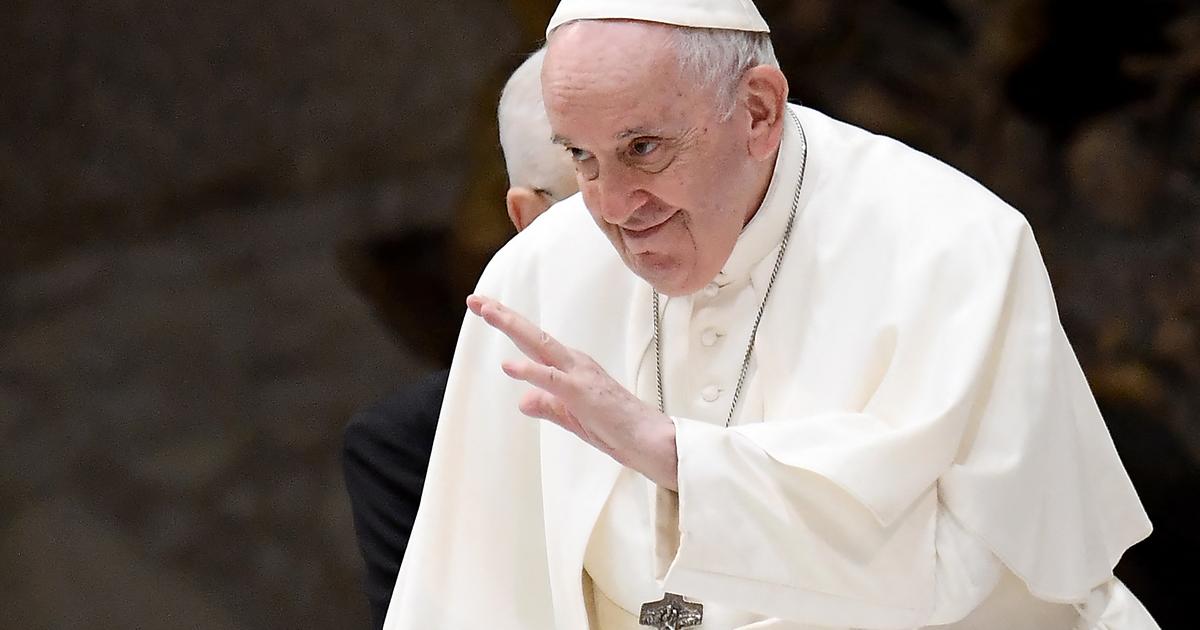 Paus Franciscus roept Noord-Korea op hem uit te nodigen