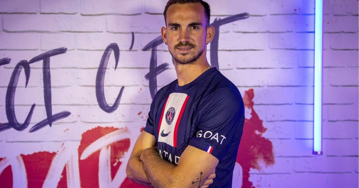 Fabian Ruiz officially arrives at PSG for five years