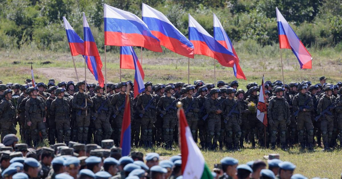 Rusia y China sellan ‘amistad’ con ejercicios militares conjuntos