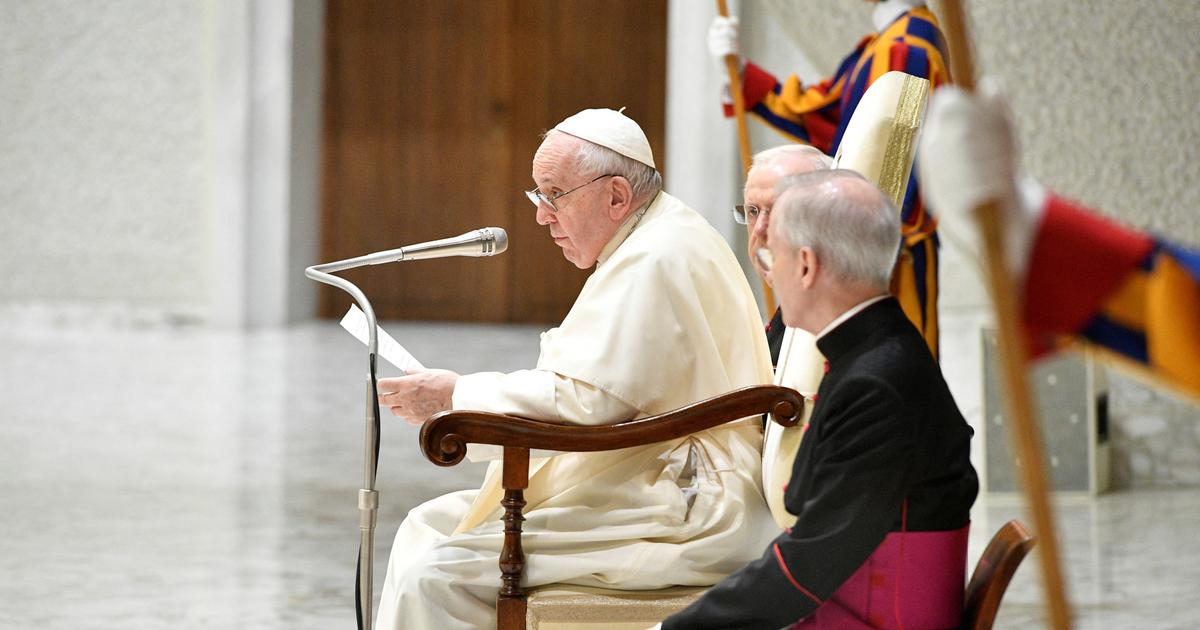 Paus Fransiskus mengambil alih Ordo Malta