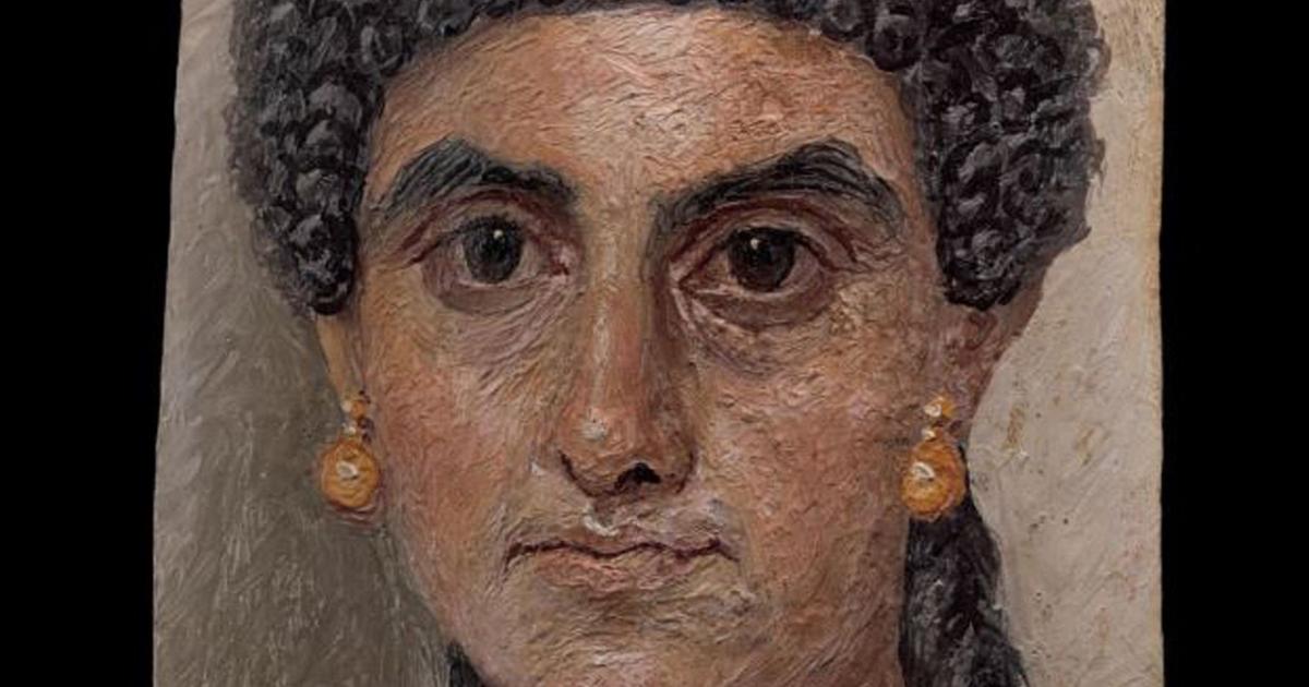 New York returns 16 looted works of art to Egypt