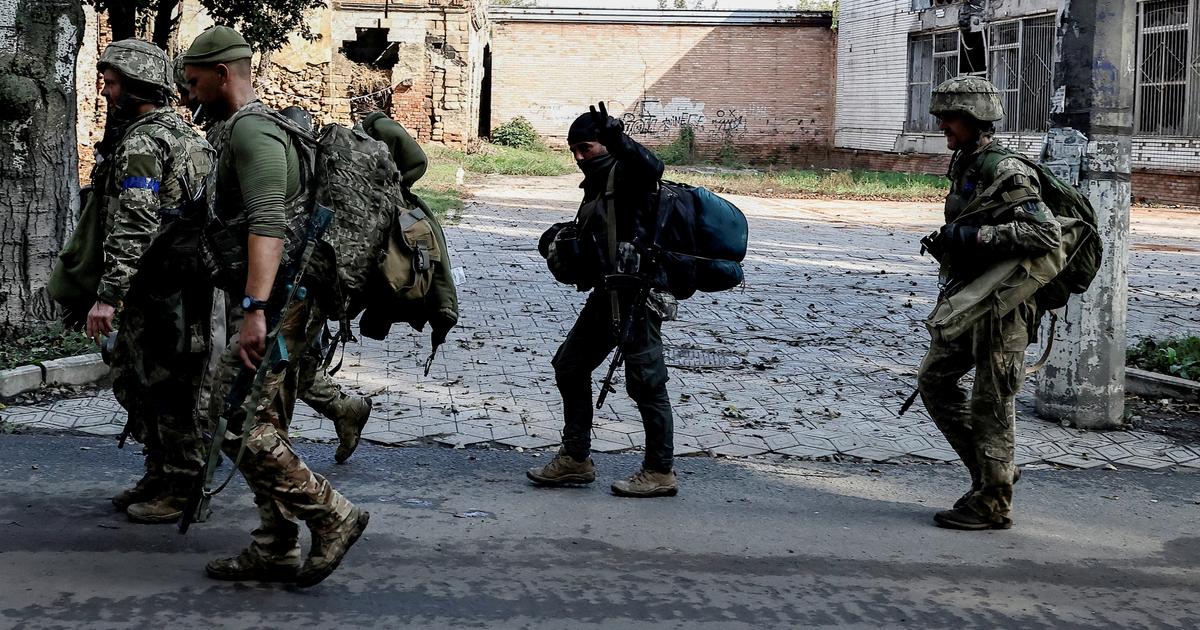 Guerra en Ucrania: los soldados ucranianos capturan la principal ciudad de Lyman