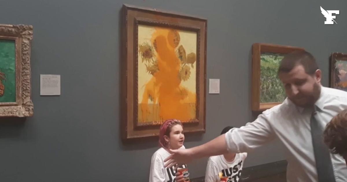 Des militants écologistes jettent de la soupe sur les tournesols de Van Gogh à la National Gallery de Londres