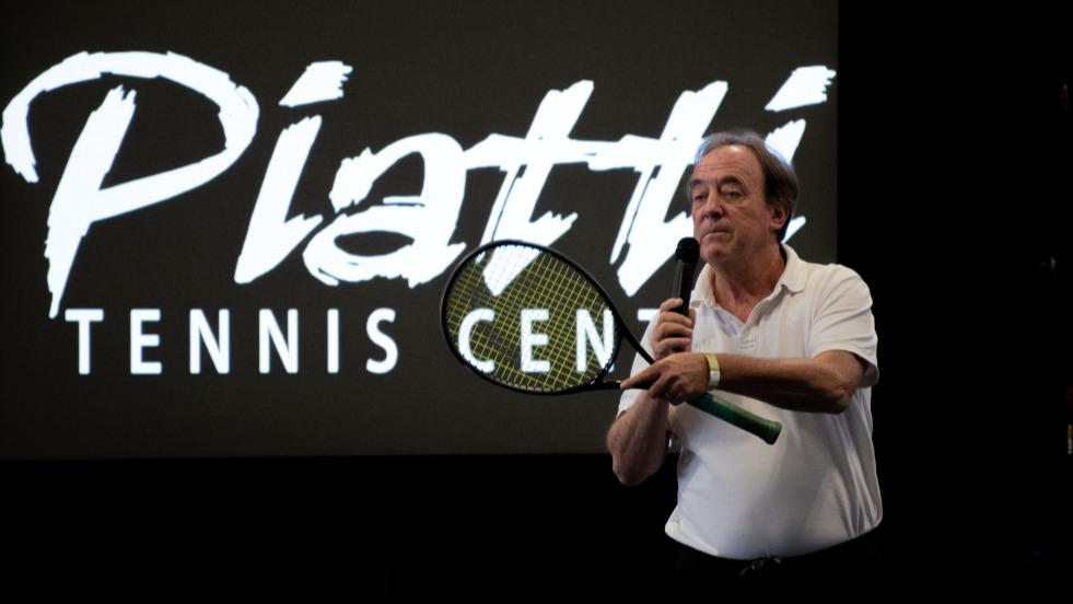 Tennis: Yannick Sener, massiccio italiano formato dal Maestro Piatti